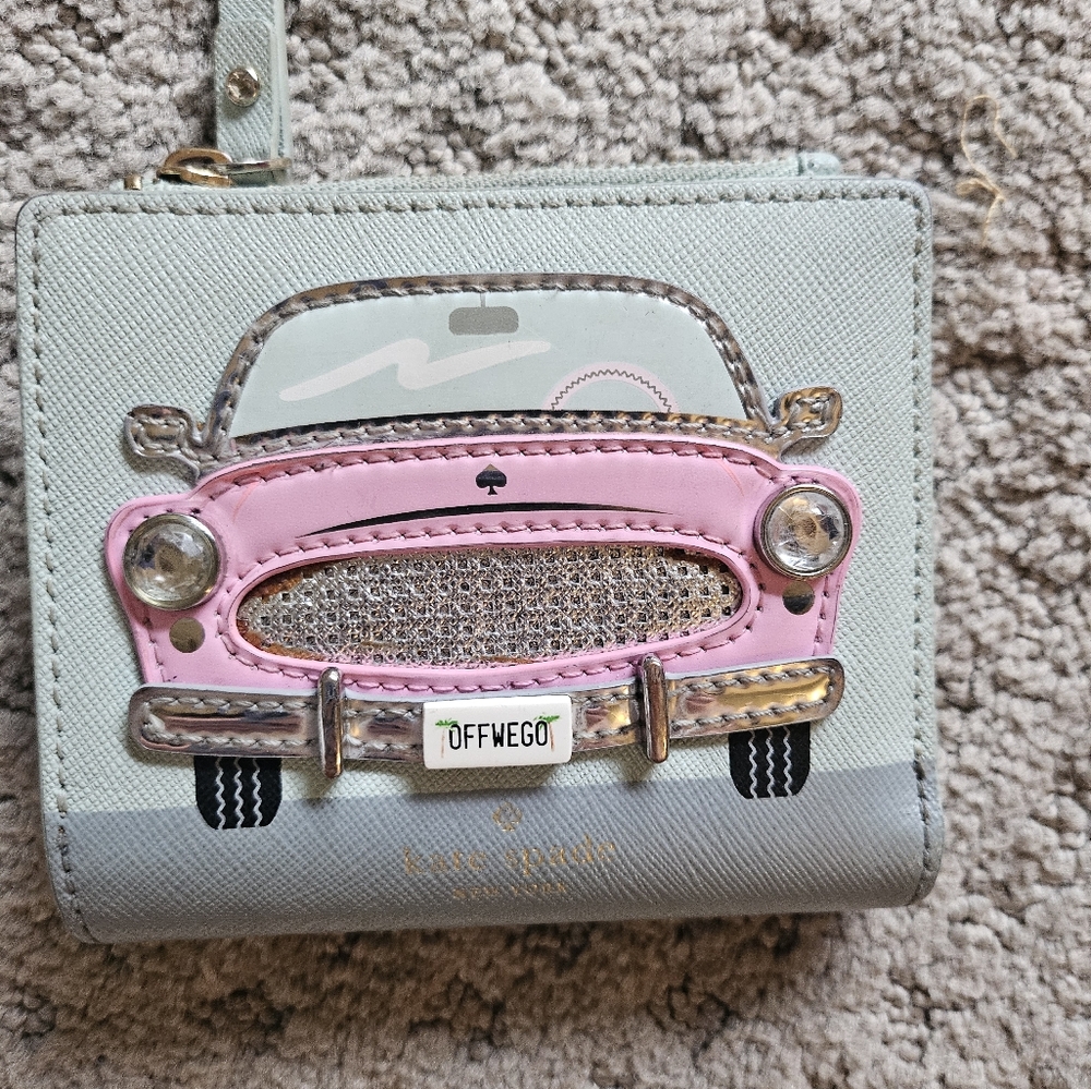RARE Kate Spade New York “Off We Go” Car Wallet – Compact Bifold